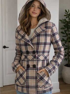 Billabong Hooded Plaid Sweater Peacoat style in Cream, Navy & Red